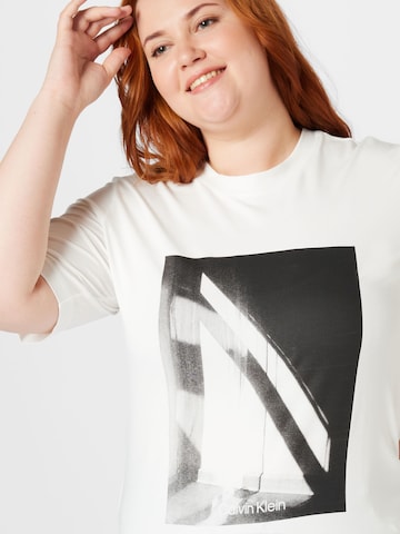 Calvin Klein Curve - Camiseta en blanco