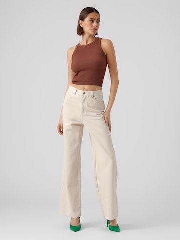 VERO MODA - Pierna ancha Vaquero 'Kathy' en beige