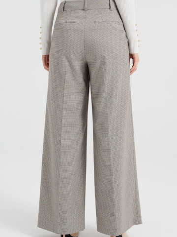 Wide leg Pantaloni con pieghe di WE Fashion in beige