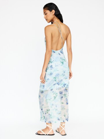 Pull&Bear Kleid in Blau