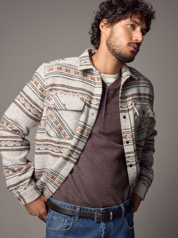 Coupe regular Veste mi-saison Next en beige