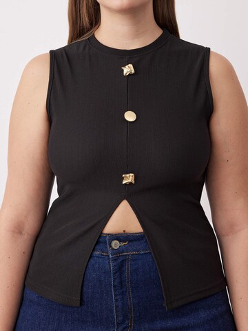 Trendyol Curve Топ в Черный