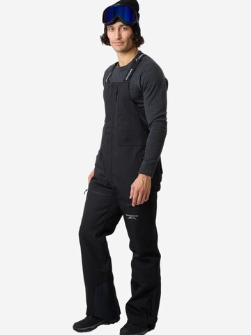 SWEDEMOUNT - regular Pantalón deportivo 'St. Anton' en negro