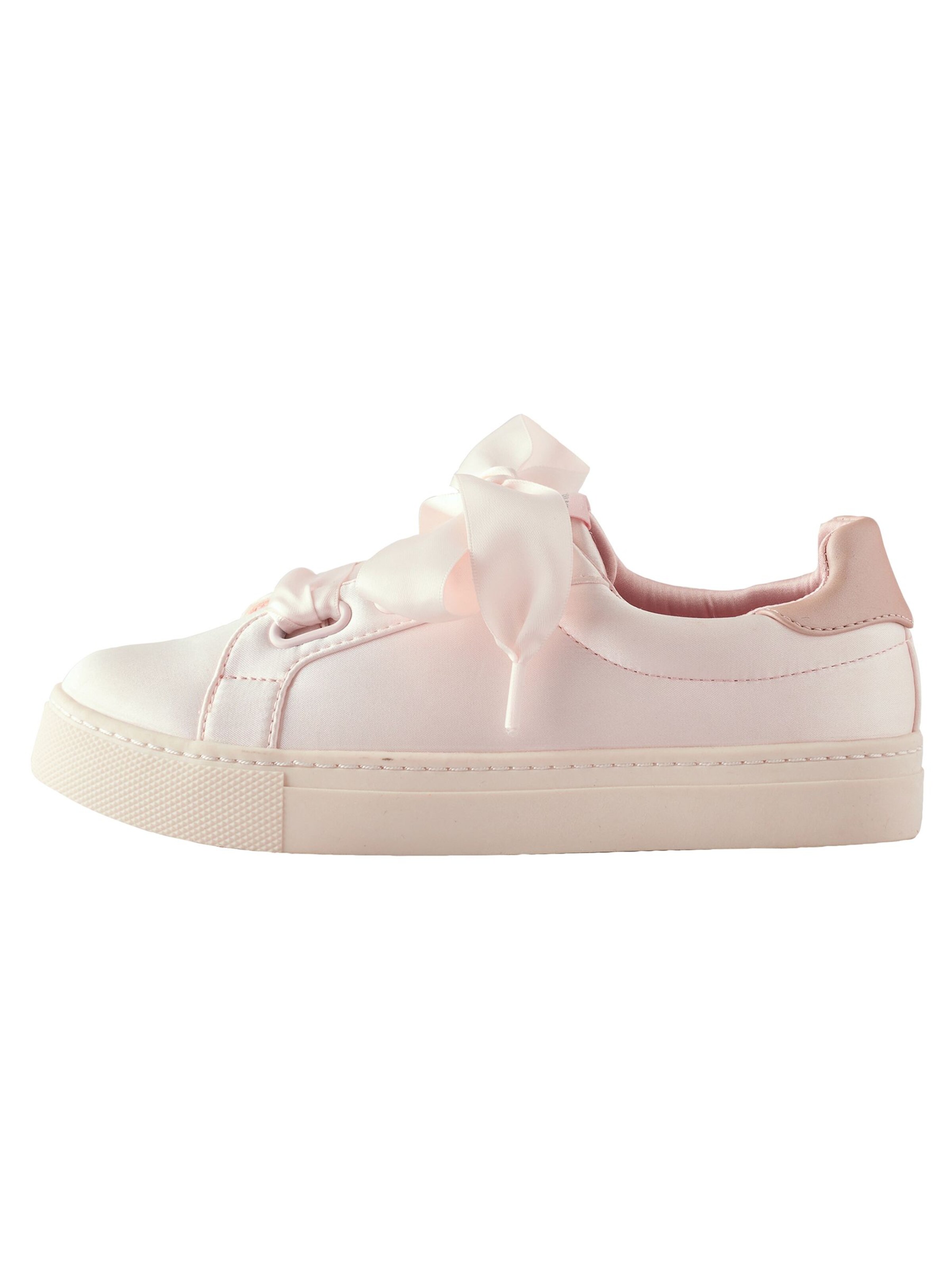 Next Σνίκερ σε ροζ: μπροστά