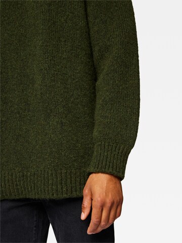 Mavi Sweater in Green