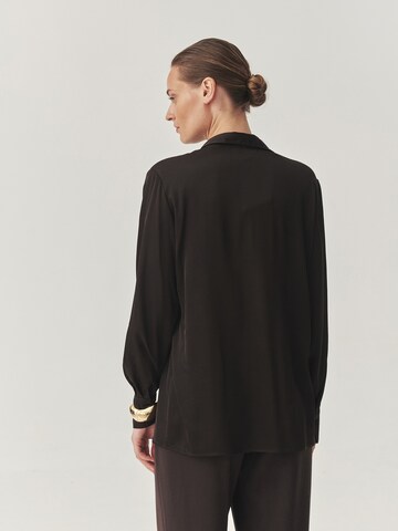 Camicia da donna 'NIKA 1' di TATUUM in marrone