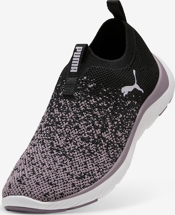 PUMA Slip-Ons in Purple: front