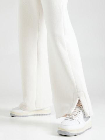 Wide Leg Pantalon 'PHNX' Nike Sportswear en beige