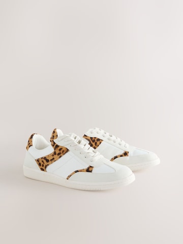 balts Next Zemie brīvā laika apavi 'Forever Comfort'