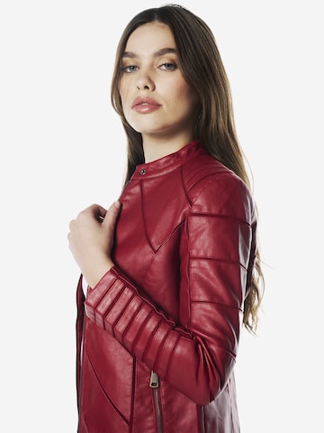 KOROSHI Kurtka przejściowa w kolorze czerwony