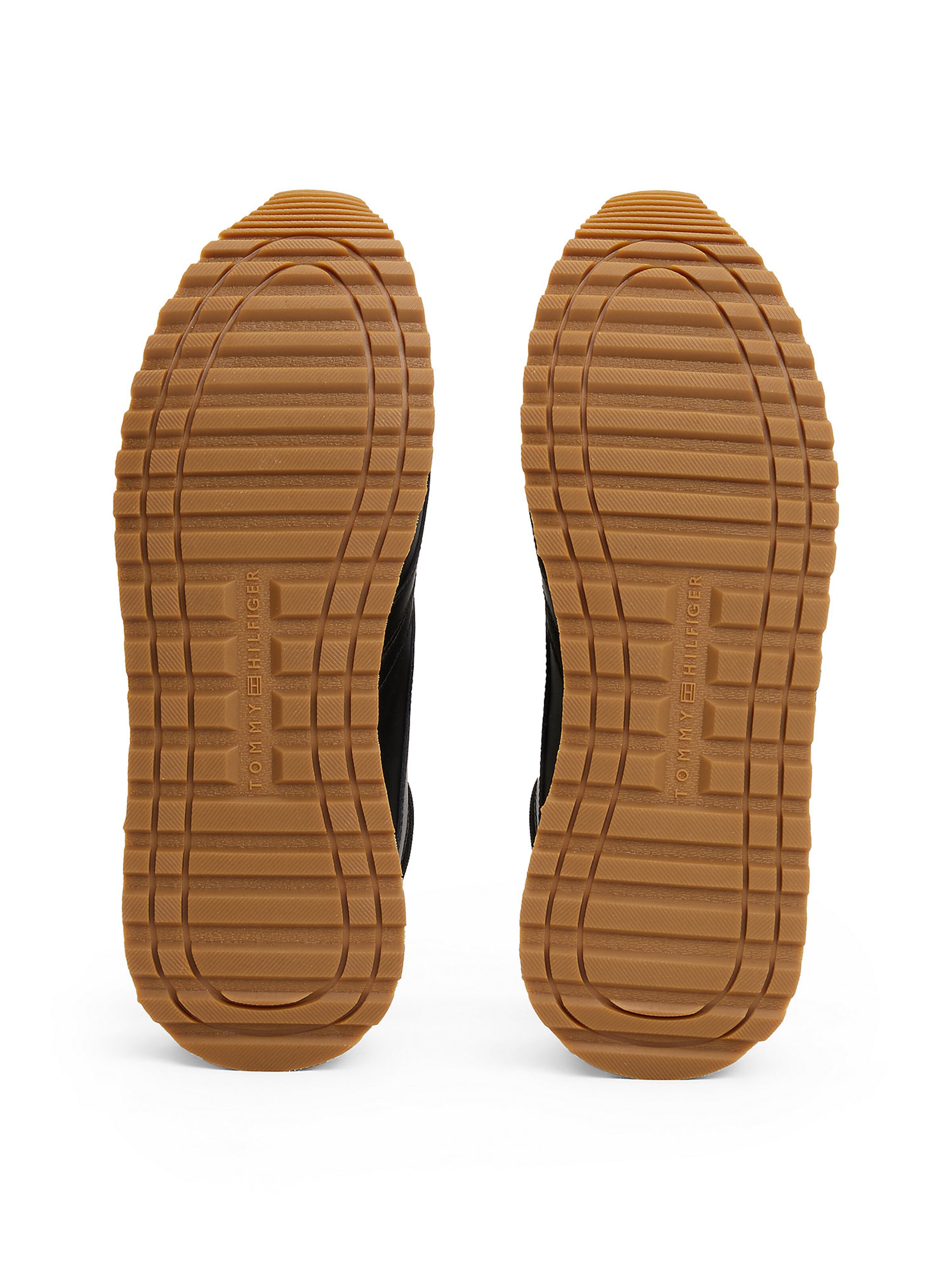 TOMMY HILFIGER Sneaker low 'ESS' i sort