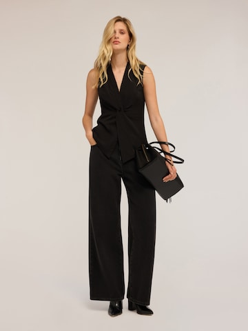 Chemisier MOTIVI en noir