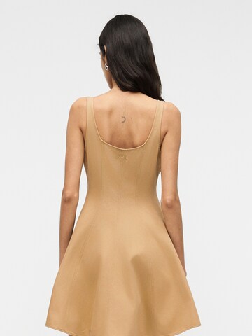 HUGO Ruha 'Kademe-1_B' - bézs