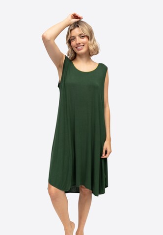 Camicia da notte 'Olive' di Cyberjammies in verde: frontale