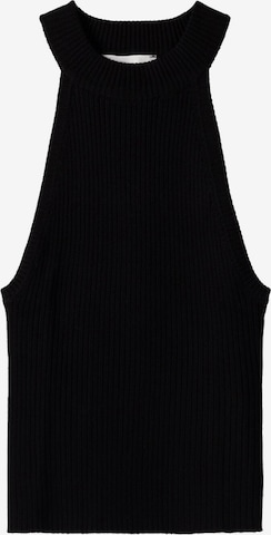 Bershka Knitted Top in Black: front