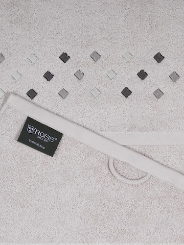 ROSS Towel 'Stoneline' in Grey