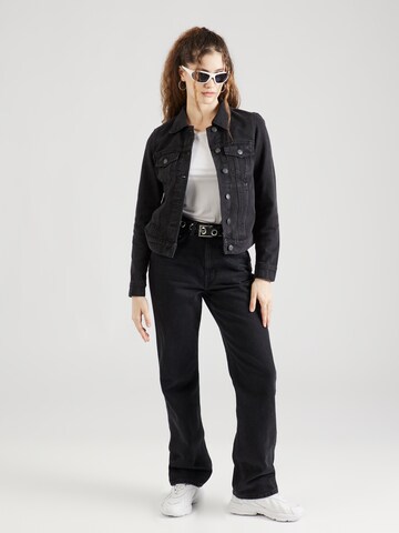 VERO MODA Between-Season Jacket 'ZORICA' in Black