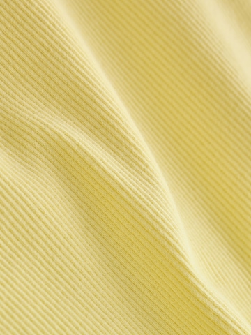 Next - Camiseta en amarillo