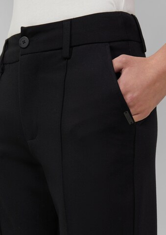 Regular Pantalon QS en noir