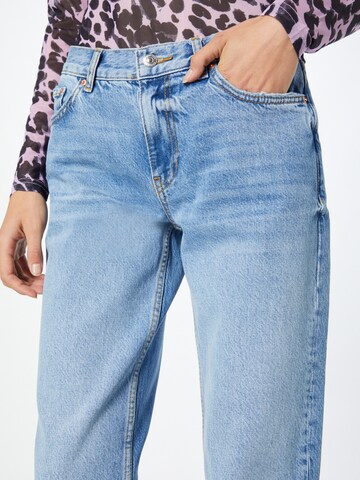 Gina Tricot Regular Jeans in Blau