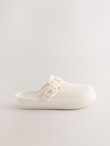 Sandale de la Next pe bej