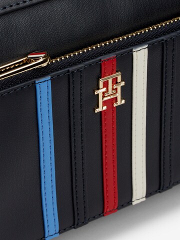 TOMMY HILFIGER Taška cez rameno - Modrá