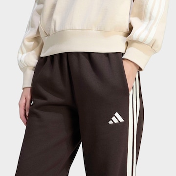 ADIDAS SPORTSWEAR Bő szár Sportnadrágok - fekete