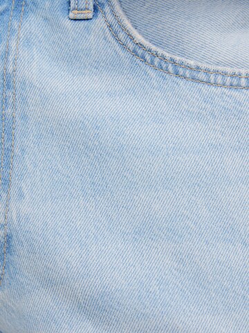 Bershka Regular Jeans in Blau