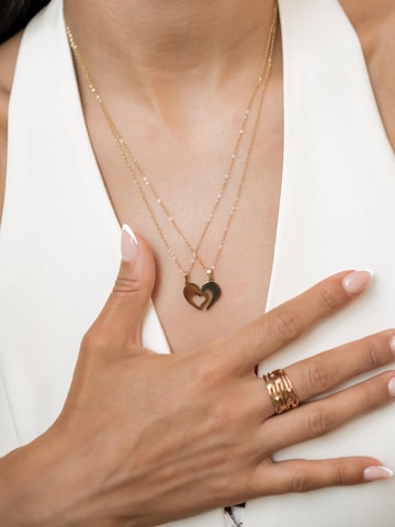 Hey Happiness Ketting 'Connected Family Heart' in Goud: voorkant