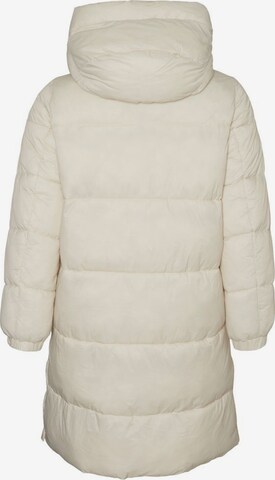 Vero Moda Curve Wintermantel 'Uppsala' in Beige