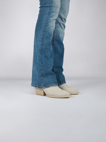 Bottes de cowboy 'Cassidy' BLACKSTONE en blanc