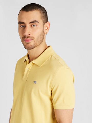 GANT T-shirt i gul
