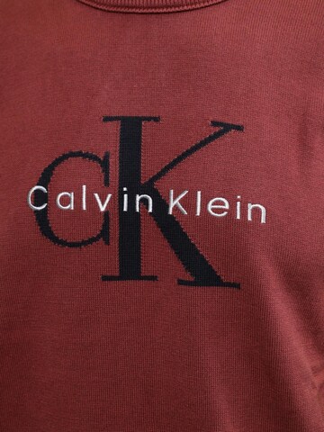Sweat-shirt Calvin Klein Jeans en marron