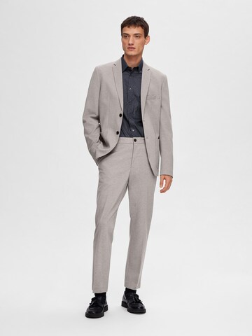 Slimfit Pantaloni eleganți 'Delon' de la SELECTED HOMME pe gri