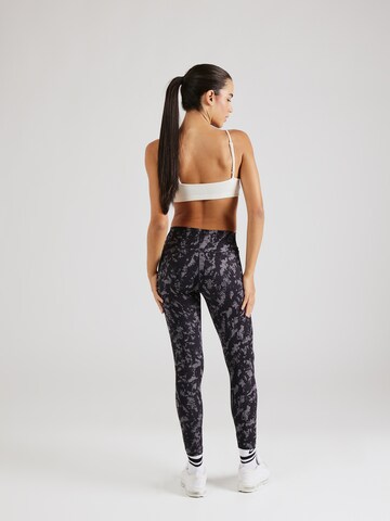 NIKE Skinny Sportbroek 'ONE' in Zwart