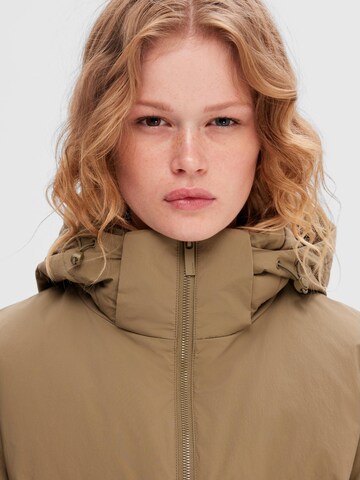 SELECTED FEMME Winter Jacket 'ANNA' in Green