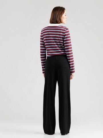 PIECES - Pierna ancha Pantalón 'PCLaya' en negro