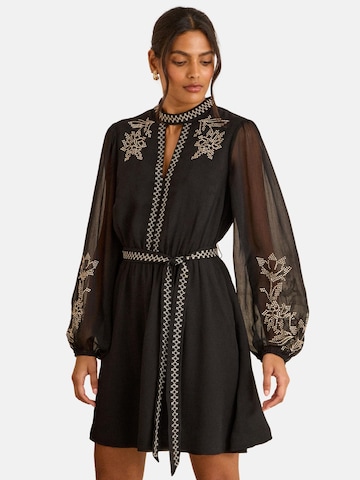 Rochie de la love & roses pe negru: față