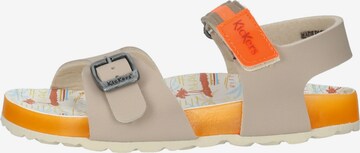 Kickers Sandalen in Beige