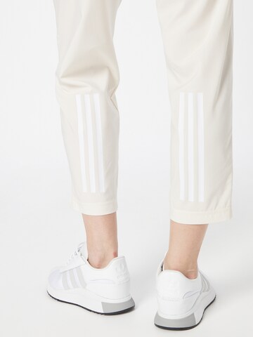 ADIDAS SPORTSWEAR Tapered Sportbroek 'BRANDED AEROREADY' in Wit