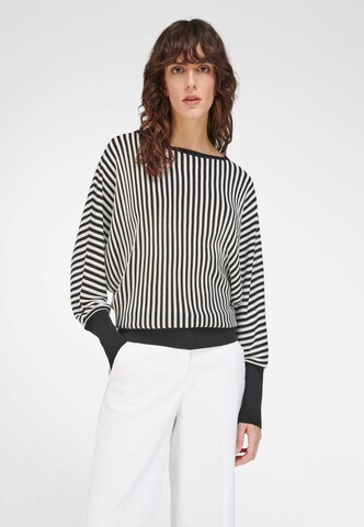 Pull-over Uta Raasch en noir : devant