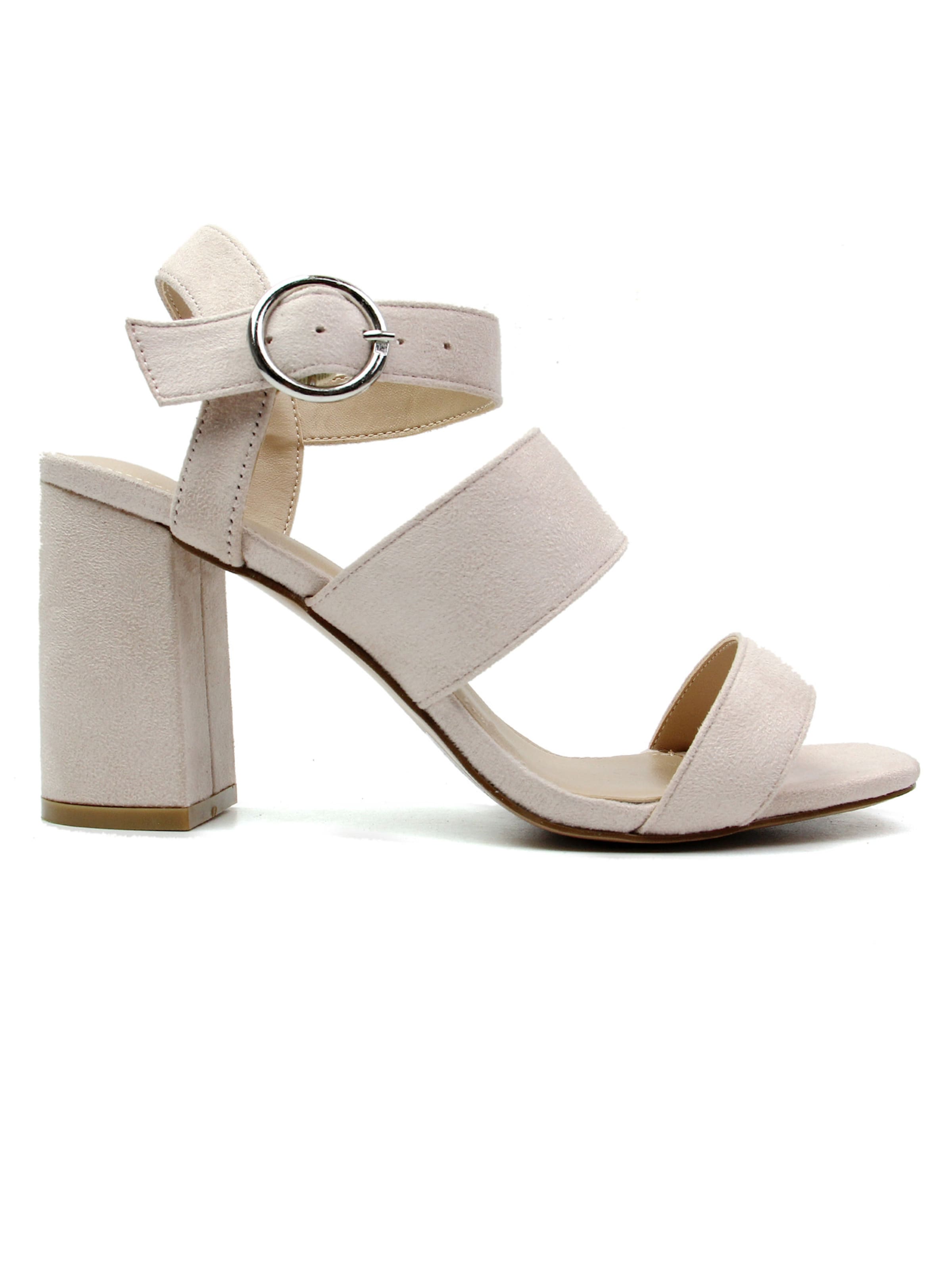 Celena - Zapatos con plataforma 'Charlyn' en beige