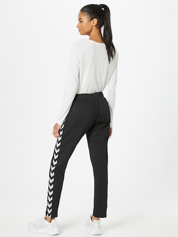 Coupe slim Pantalon de sport 'Nelly 2.3' Hummel en noir