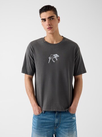 GUESS Shirt in Grey: front
