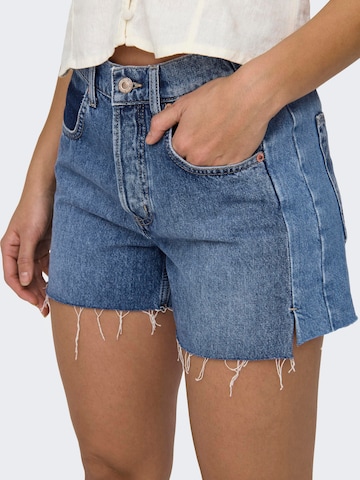 ONLY Regular Shorts 'CARLY' in Blau