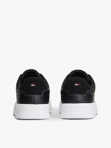 TOMMY HILFIGER Низкие кроссовки 'COURT CORE' в Черный