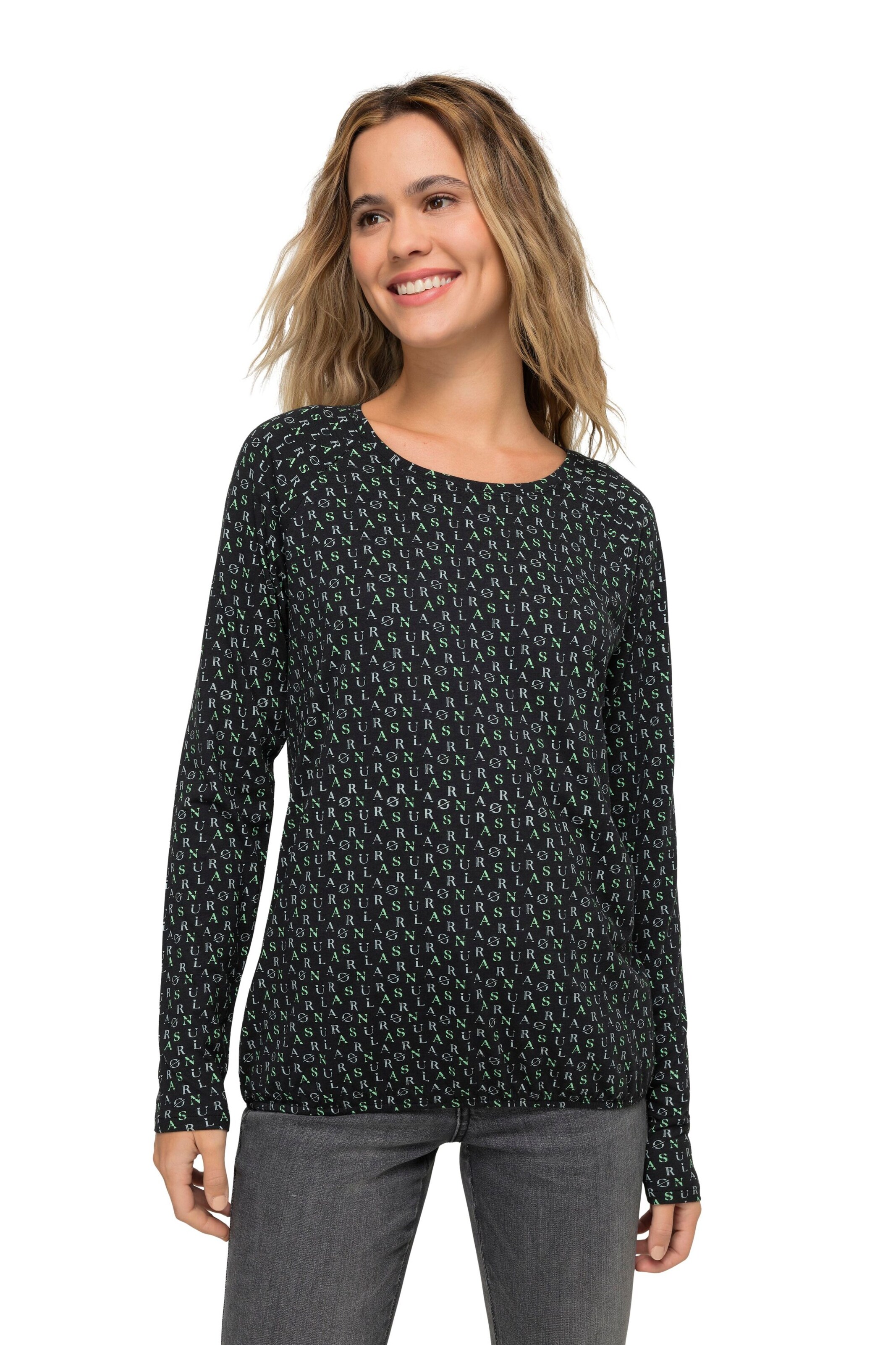LAURASØN Shirt in Black: front
