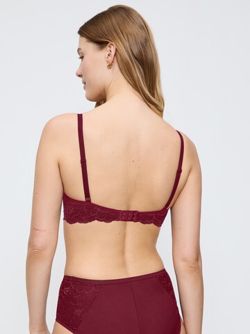 TRIUMPH T-shirt BH ' Amourette Charm ' in Rood