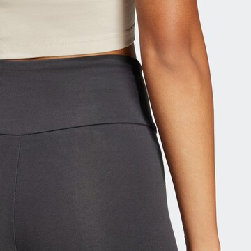 ADIDAS SPORTSWEAR Скинни Спортивные штаны в Черный