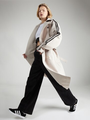 Palton de primăvară-toamnă 'Adicolor Classics 3-Stripes Trench' de la ADIDAS ORIGINALS pe bej